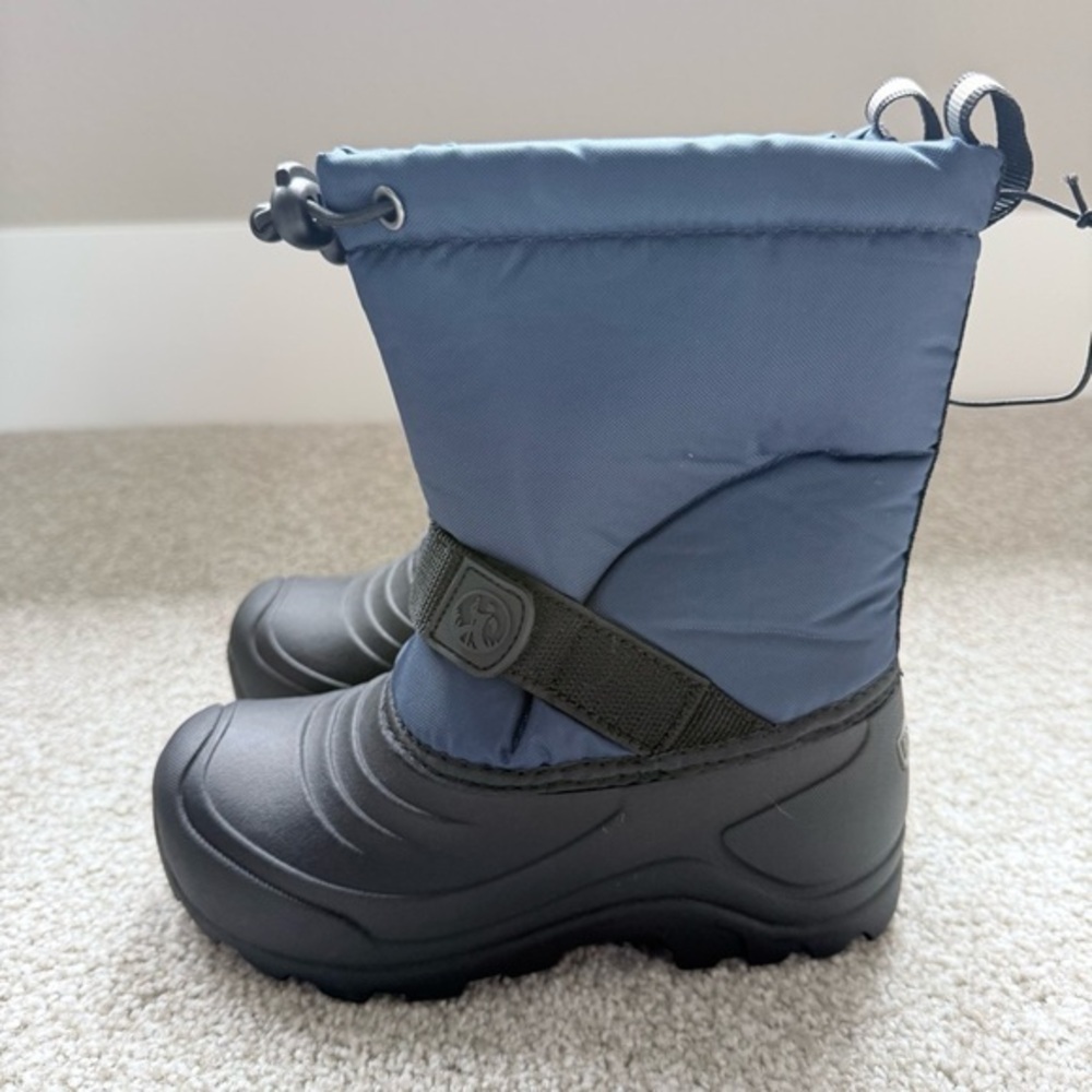 NWT Northside boy’s size 12 insulated waterproof navy blue/ black snow boots